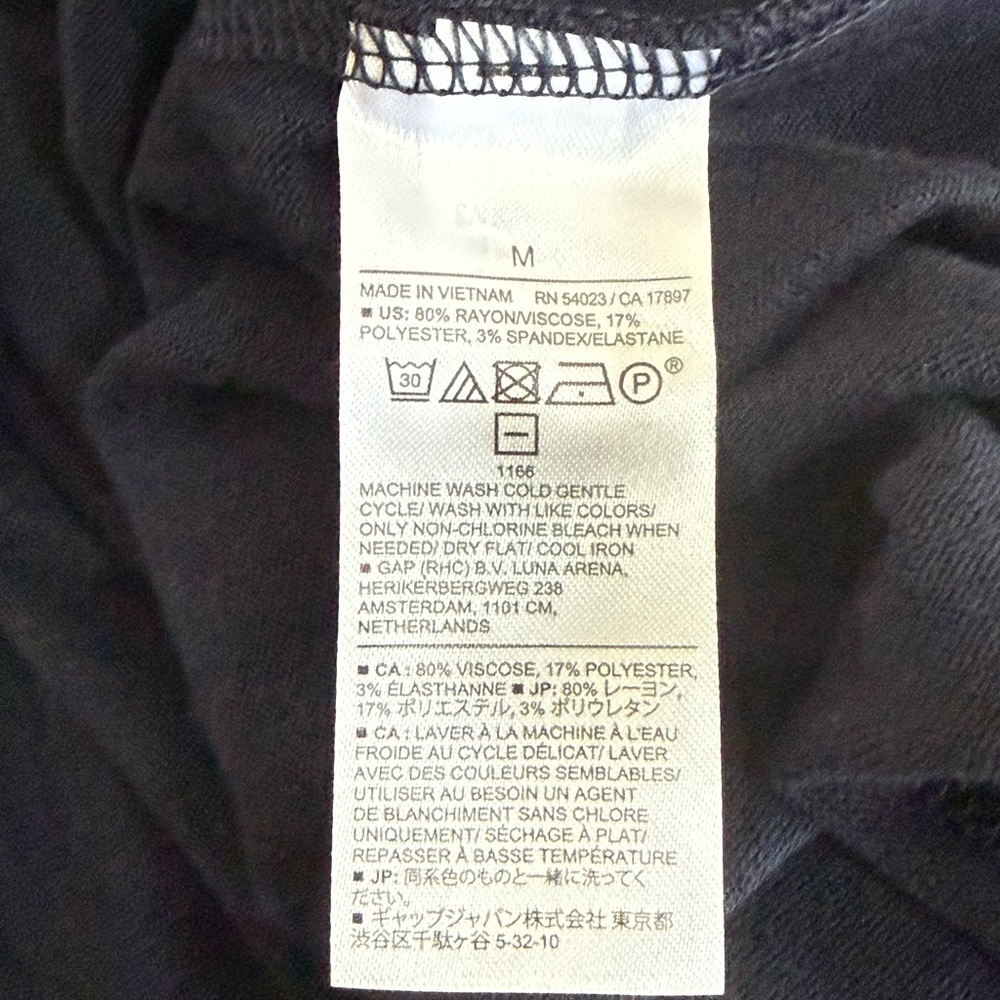NWT Banana Republic Women’s Navy Blue Knit Turtleneck Top! Medium! NEW! - Picture 7 of 7